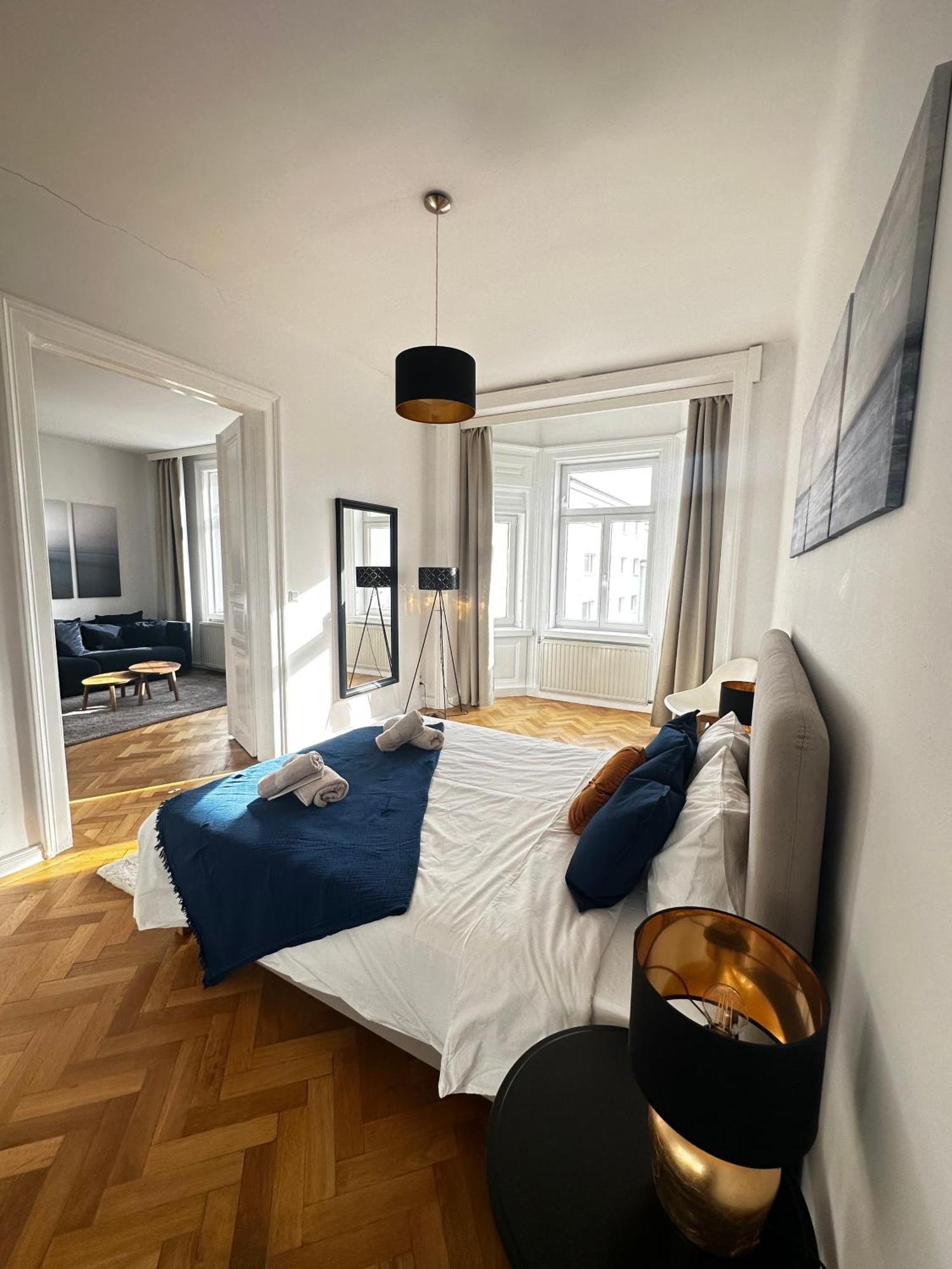 Luxury 3 Bedroom Apartment Near Schoenbrunn Palace 维也纳 外观 照片